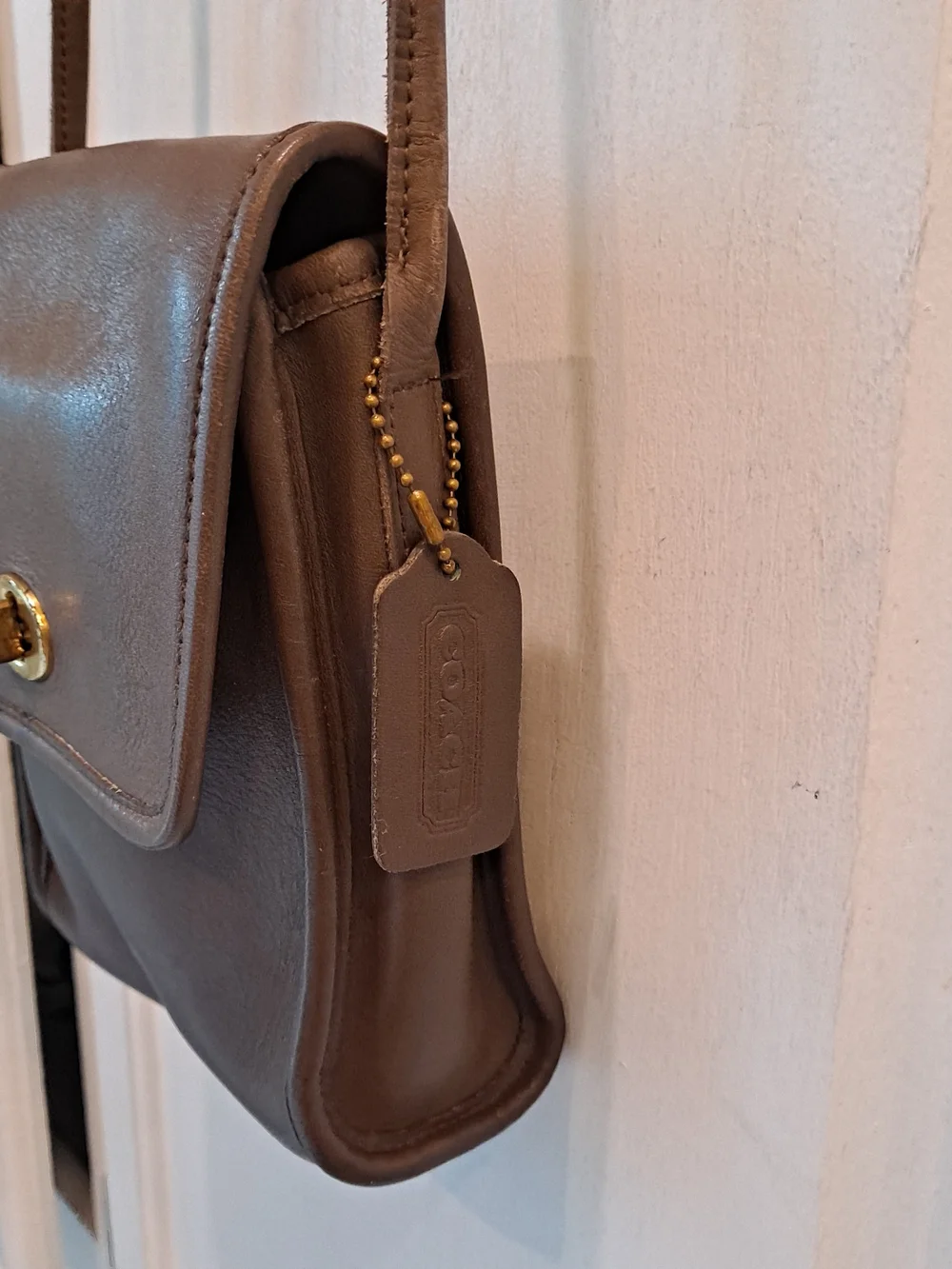 Coach Vintage 1991 Scooter Bag Mahogany Brown Leather Crossbody Turn-Lock